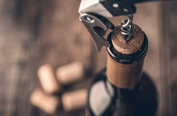 Infraestrutura de segurança com condomínio totalmente murado e portaria 24 horas